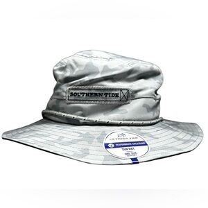 SOUTHERN TIDE CAMOUFLAGE PERFORMANCE SUN HAT.NWT.MSRP$39.00
